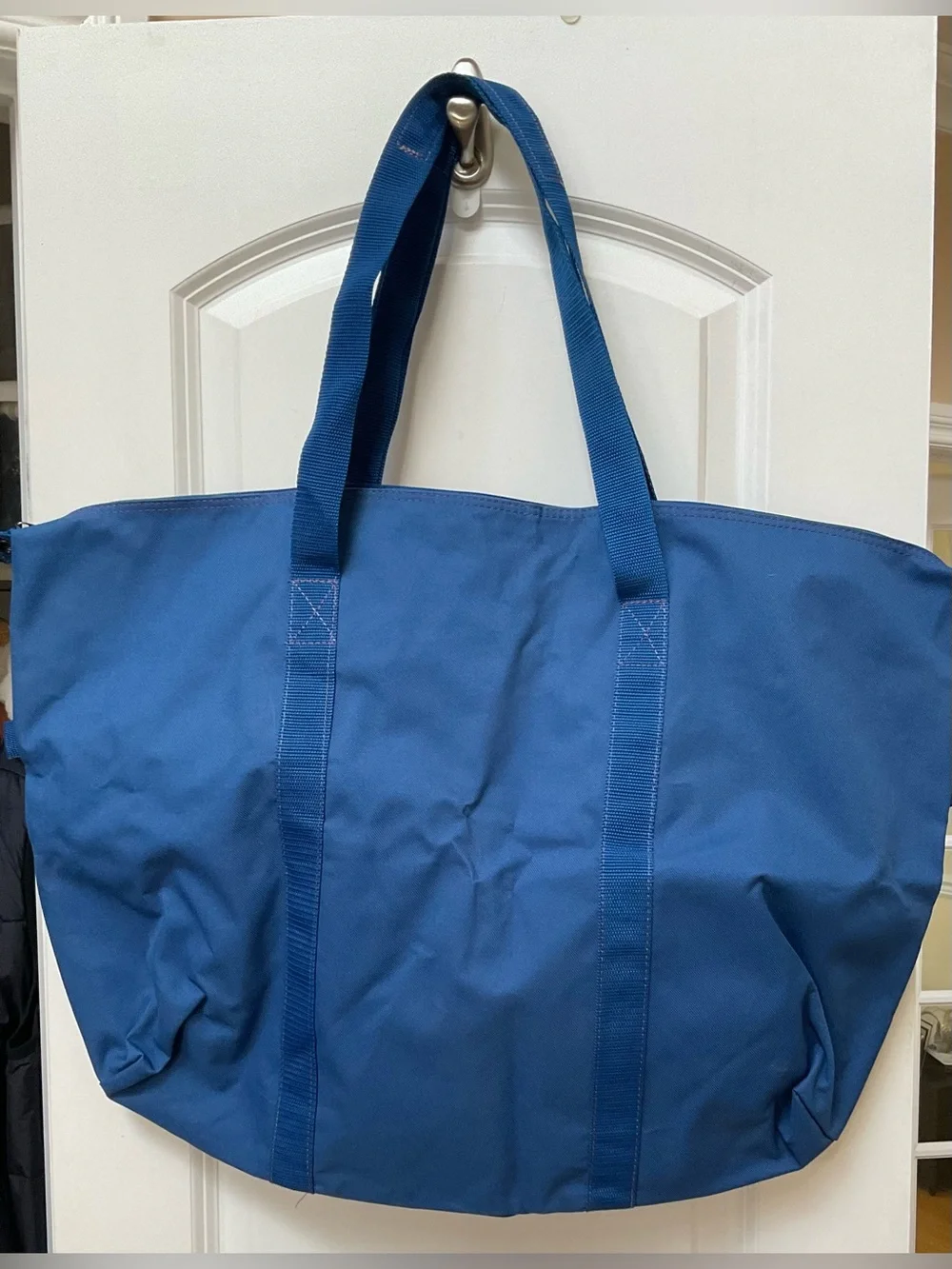 Deadstock NWT Vintage 1980’s American Tourister Retro Flight Bag